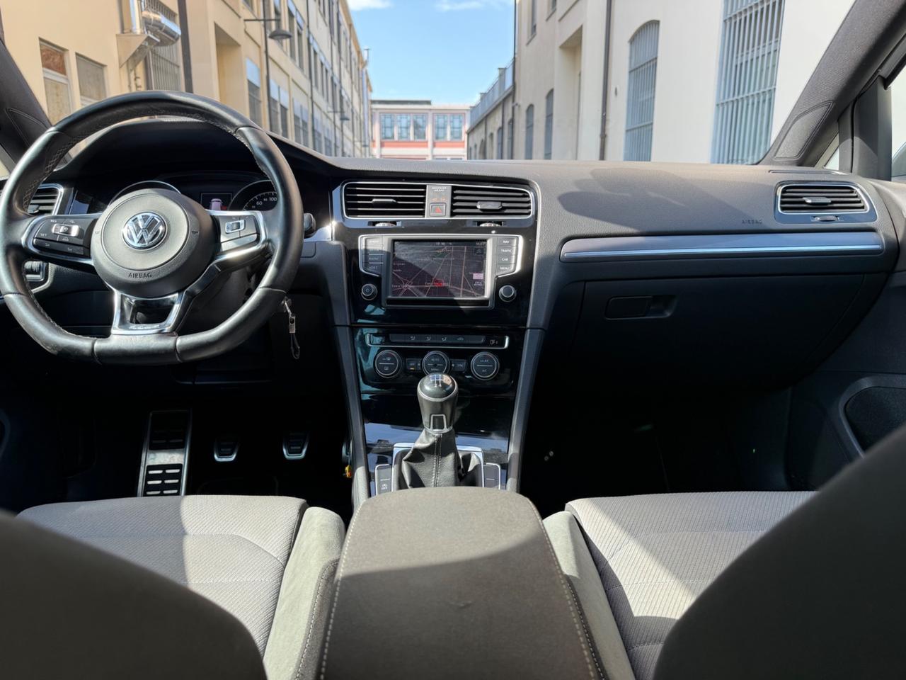 Volkswagen Golf 1.6 TDI 110 CV 5p. R-LINE BlueMotion Technology