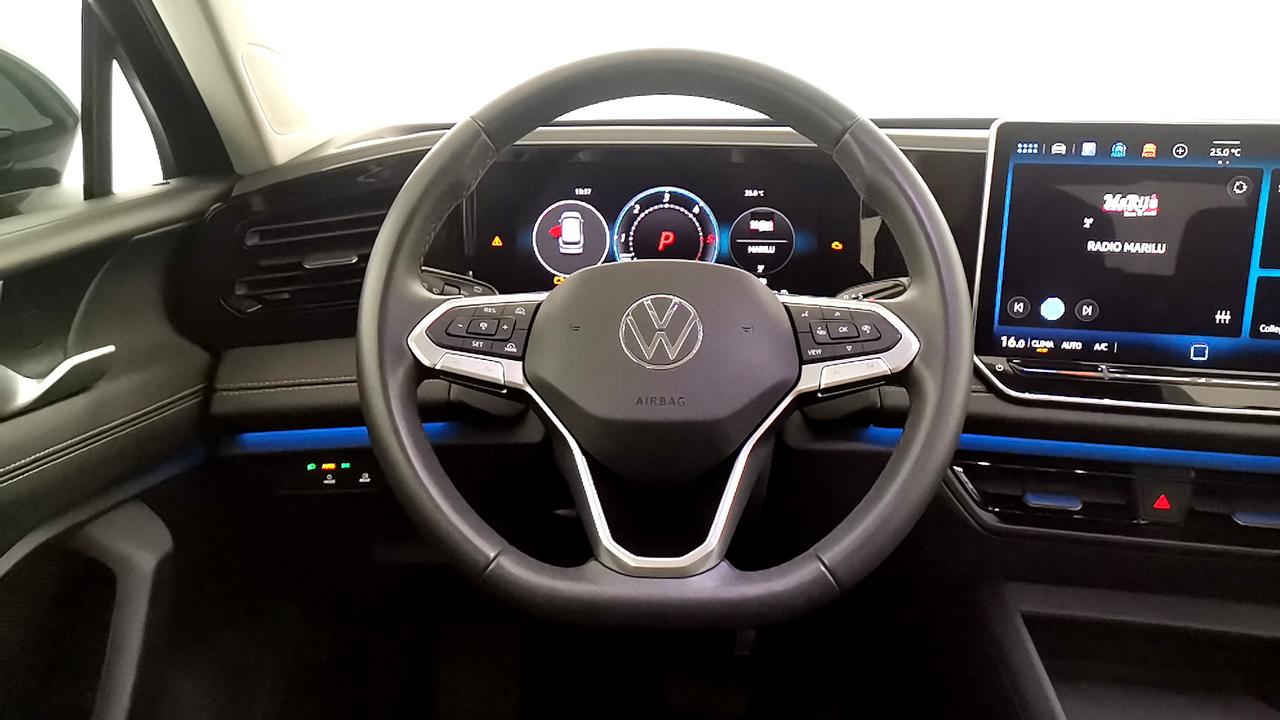 VOLKSWAGEN Tiguan III 2024 - Tiguan 2.0 tdi Life 150cv dsg