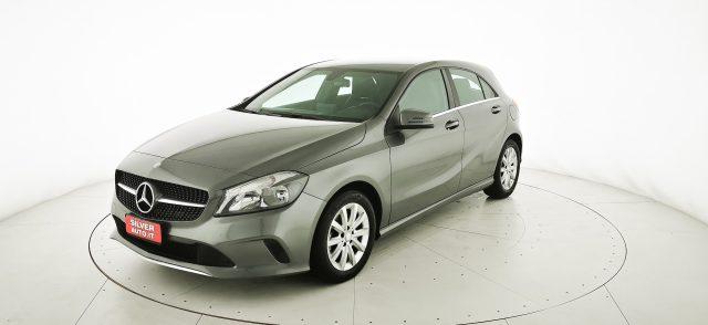 MERCEDES-BENZ A 220 d Automatic Business
