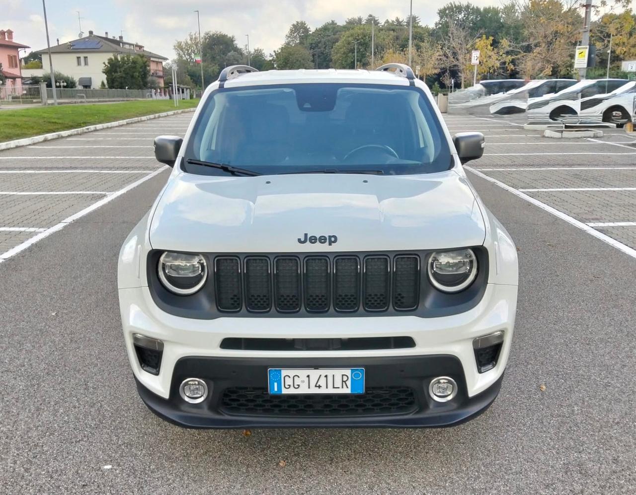 Jeep Renegade 1.3 T4 DDCT Automatic*Navi*Radar*Full