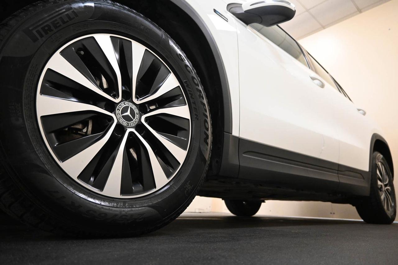 MERCEDES GLA (H247) GLA 250 e EQ-Power...