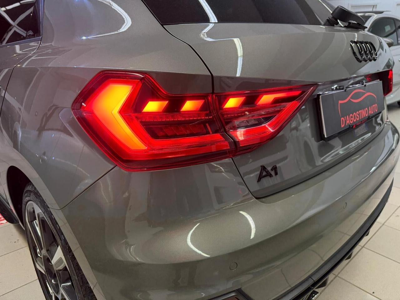 Audi A1 SPB 40 TFSI S tronic line edition