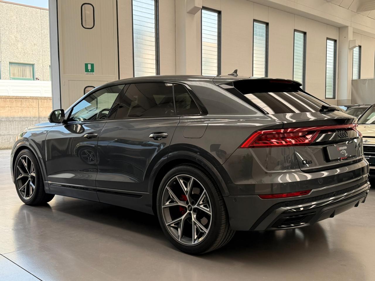 Audi Q8 60 TFSI e quattro tiptronic S line plus