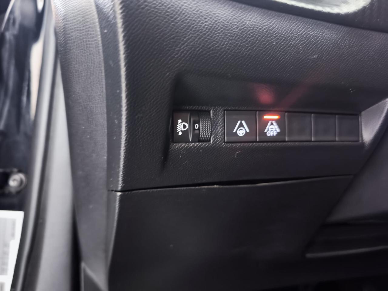 Peugeot 2008 BlueHDi 130 S&S EAT8 Allure pack