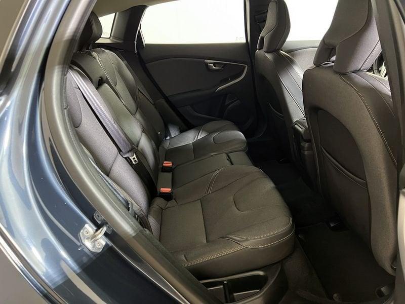 Volvo V40 Cross Country V40 Cross Country D2 Business Plus