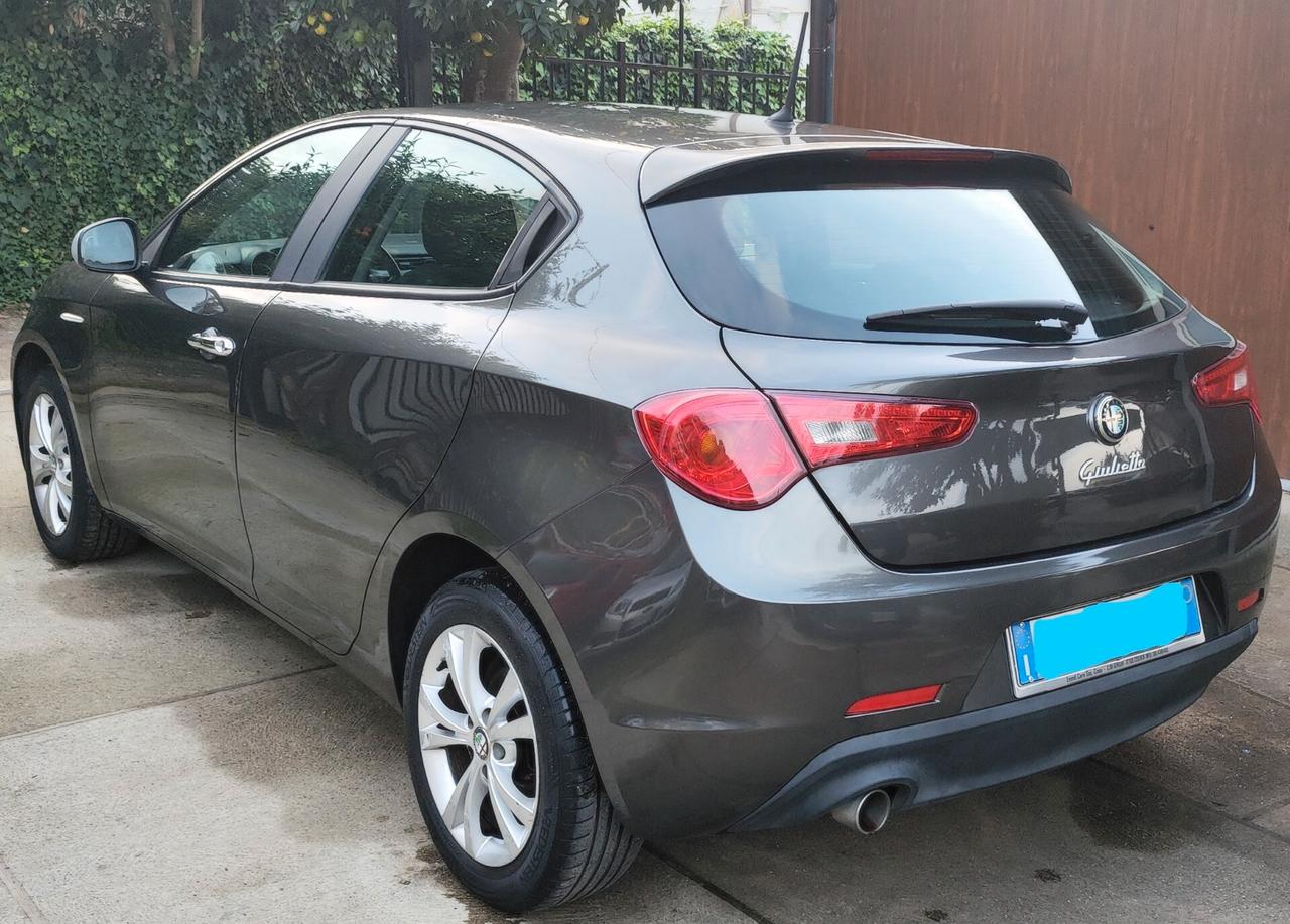 Alfa Romeo Giulietta 1.6 JTDm-2 105 CV Progression