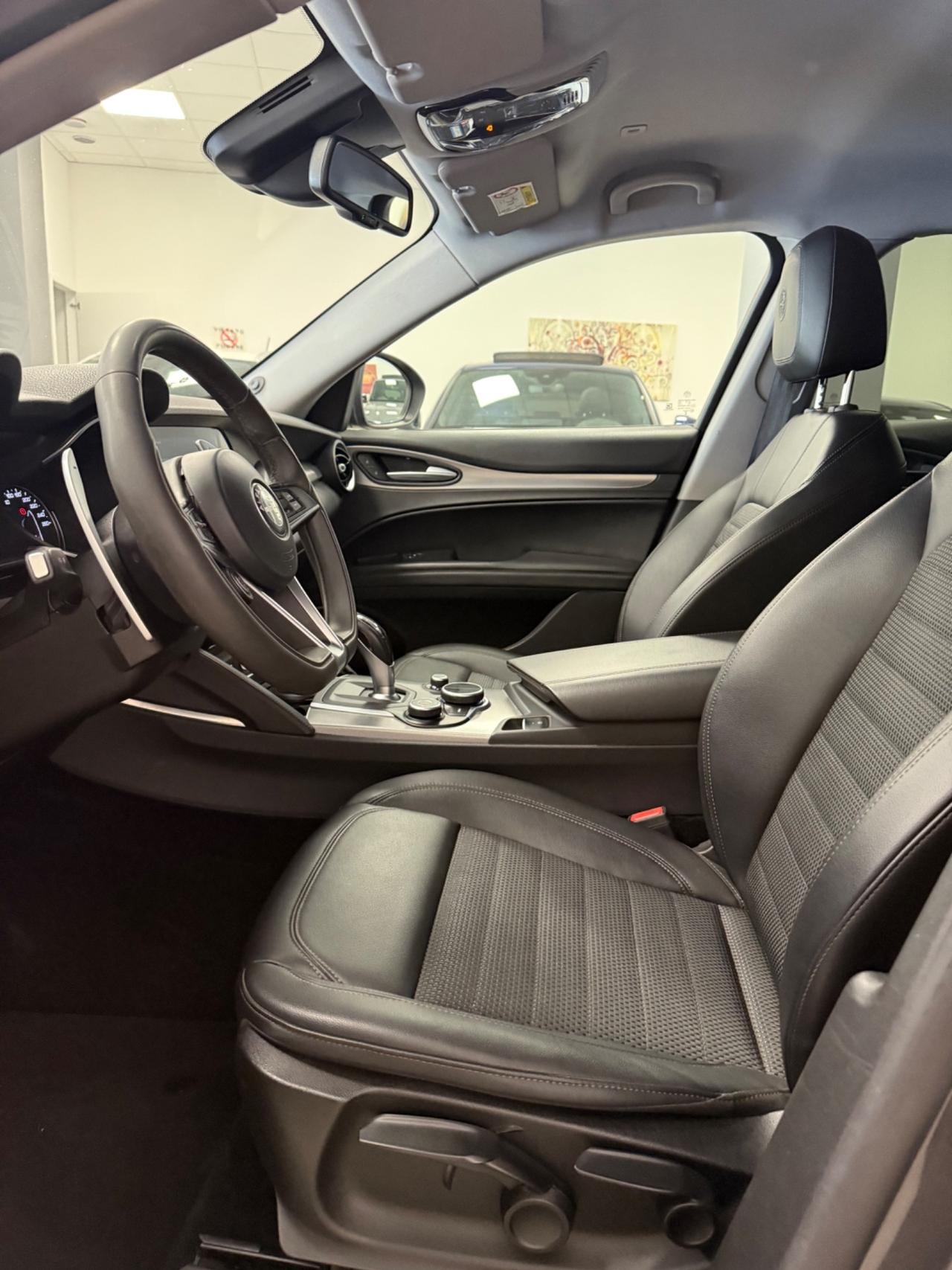 Alfa Romeo Stelvio 2.2 Turbodiesel 210 CV AT8 Q4 B-Tech