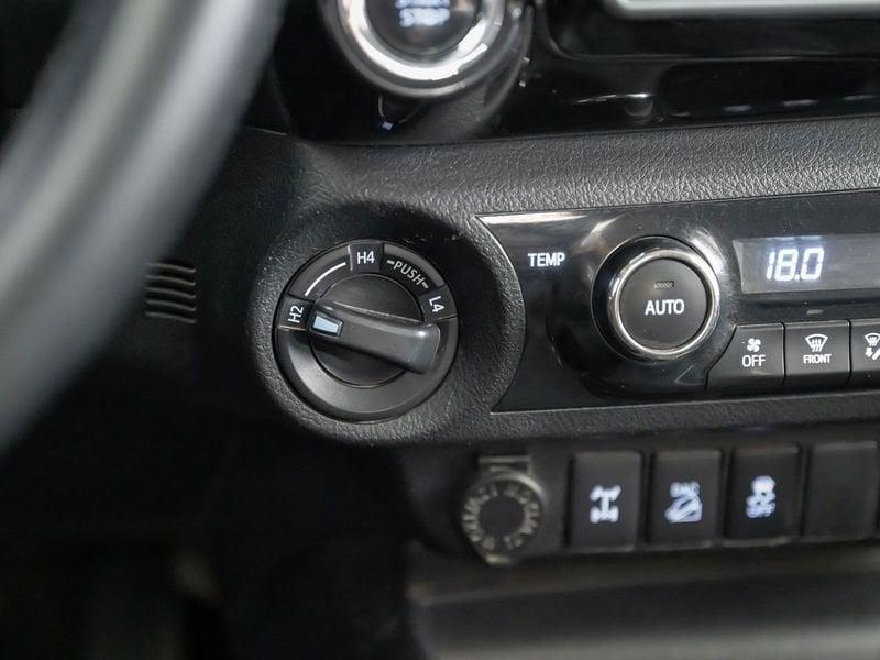 Toyota Hilux Hilux 2.4 D-4D 4WD 4 porte Double Cab Executive