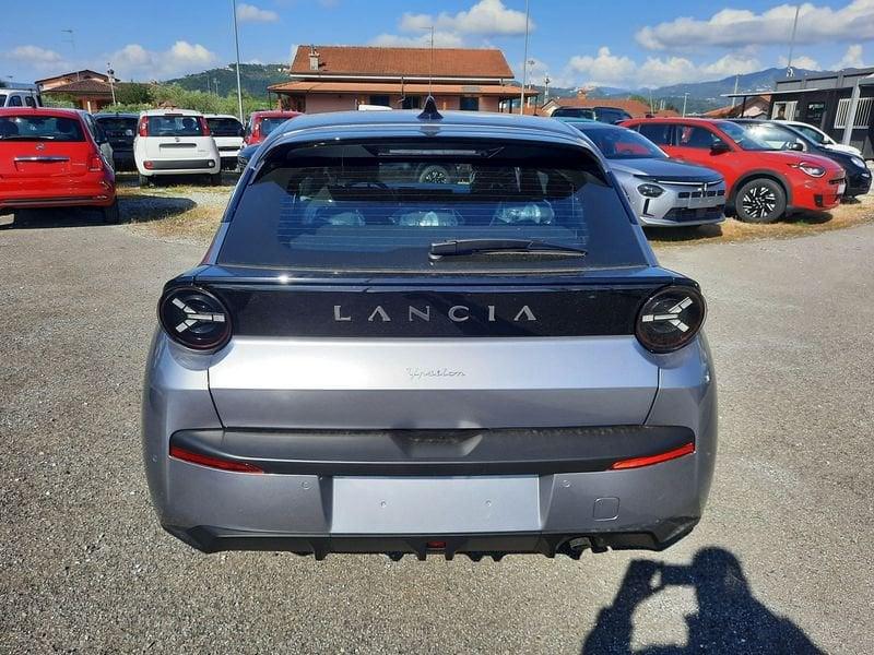 Lancia Ypsilon Ypsilon Hybrid e-DCT
