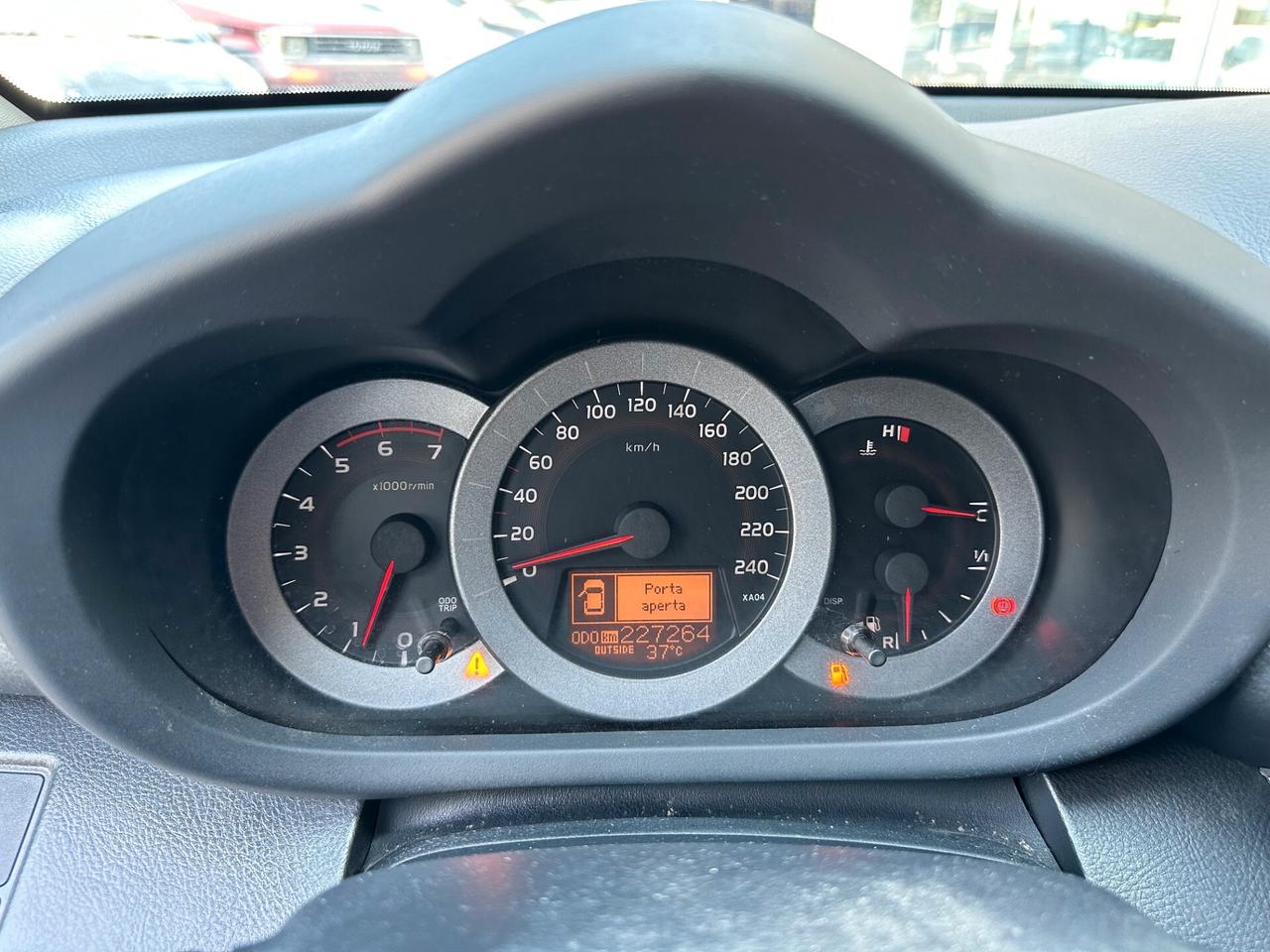 Toyota RAV 4 RAV4 2.2 D-4D 177 CV Luxury