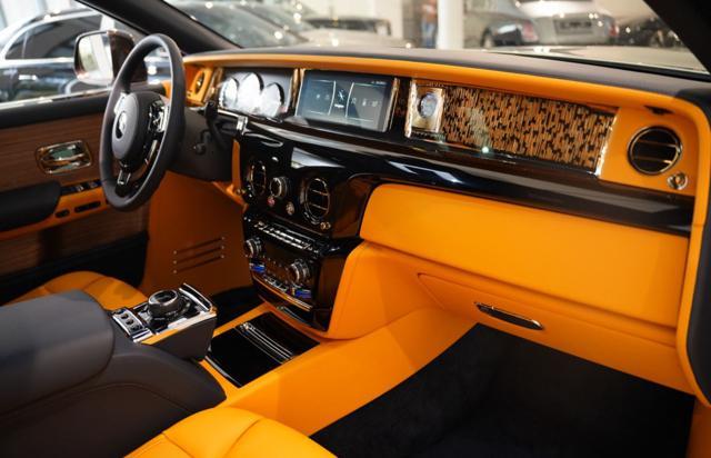 ROLLS-ROYCE Phantom EWB -TWO TONE W12 414 KW (563HP)