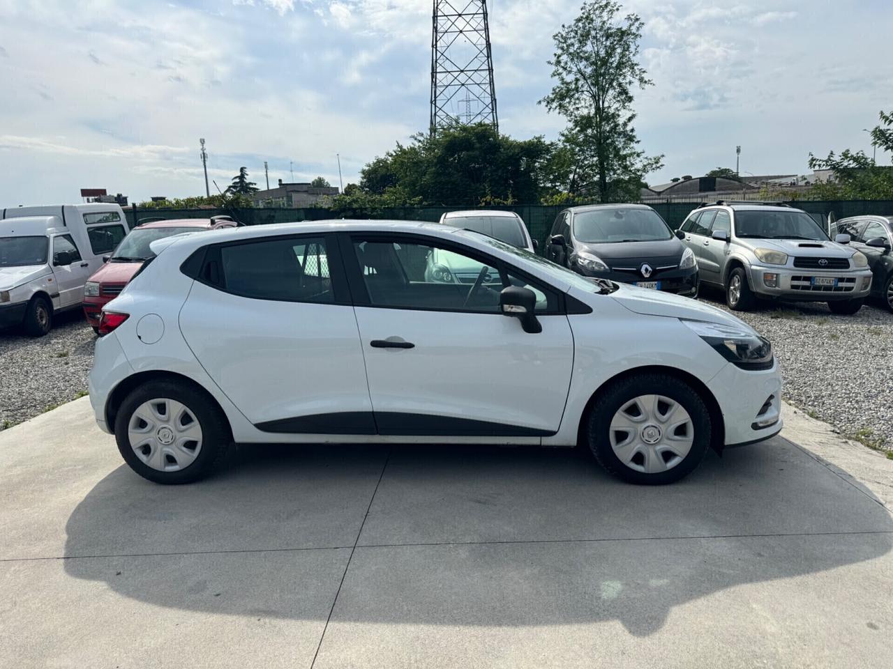 Renault Clio TCe 12V 75 CV 5 porte Van Energy 2 posti autocarro euro 6 benzina