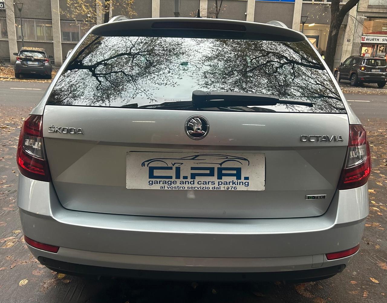 Skoda Octavia 1.5 DSG Wagon Ambition G-Tec