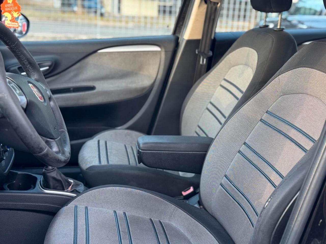 Fiat Punto Evo 1.4 5 porte Dynamic GPL