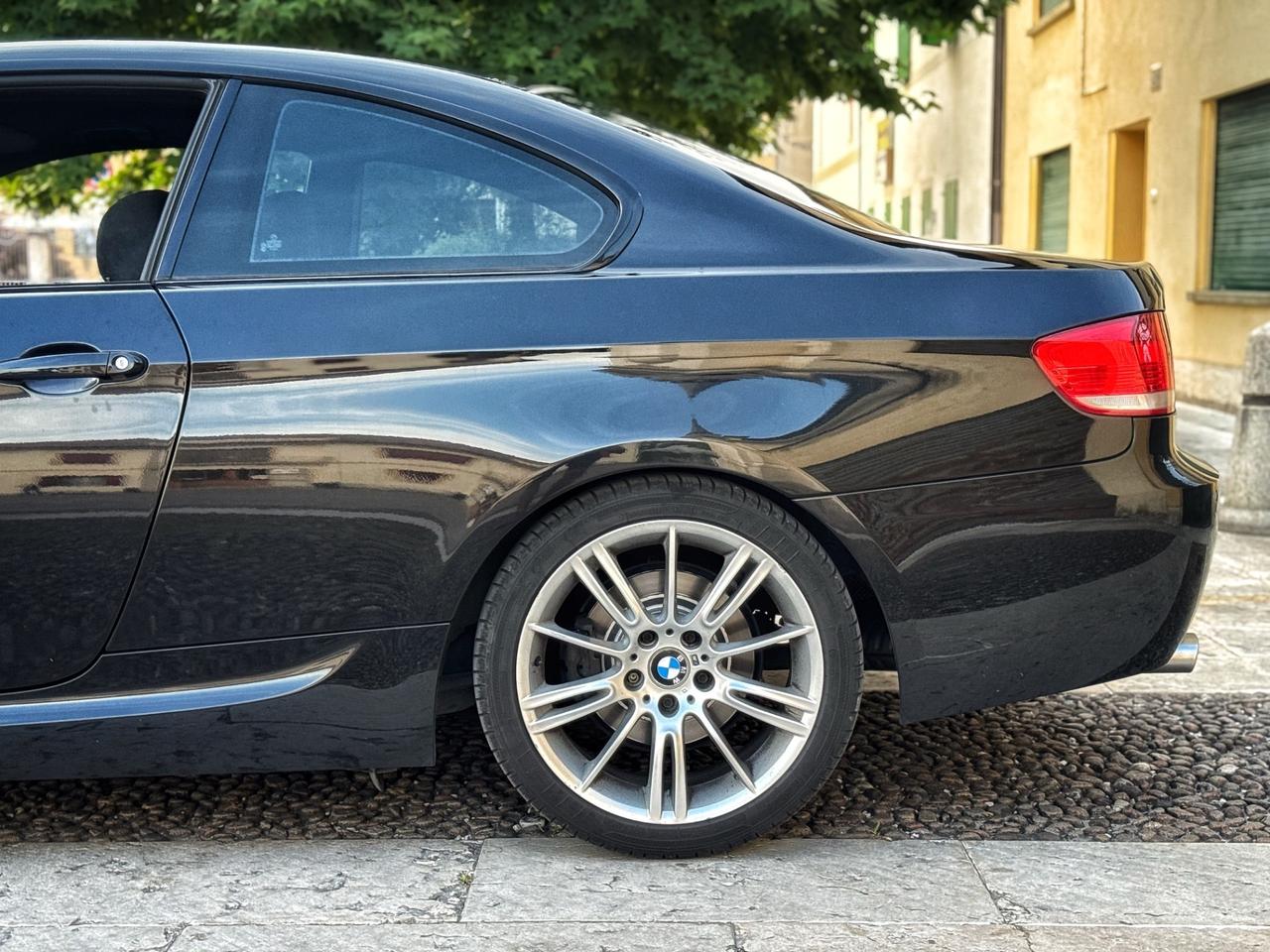 BMW 320d Coupé M Sport – E92 – 177 CV – Youngtimer – 4.900€