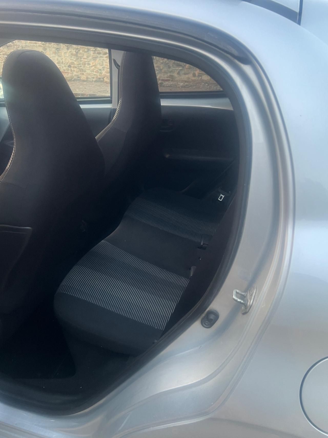 Peugeot 108 PureTech 82 5 porte Allure TOP!