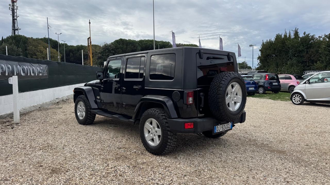 Jeep Wrangler Unlimited 2.8 CRD PASSO LUNGO