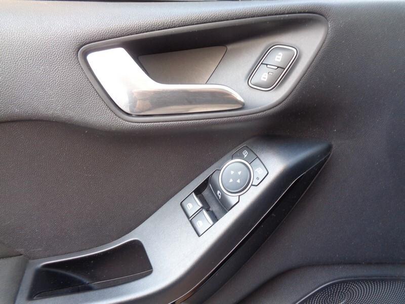 Ford Fiesta 1.1 85 CV 5 porte Plus