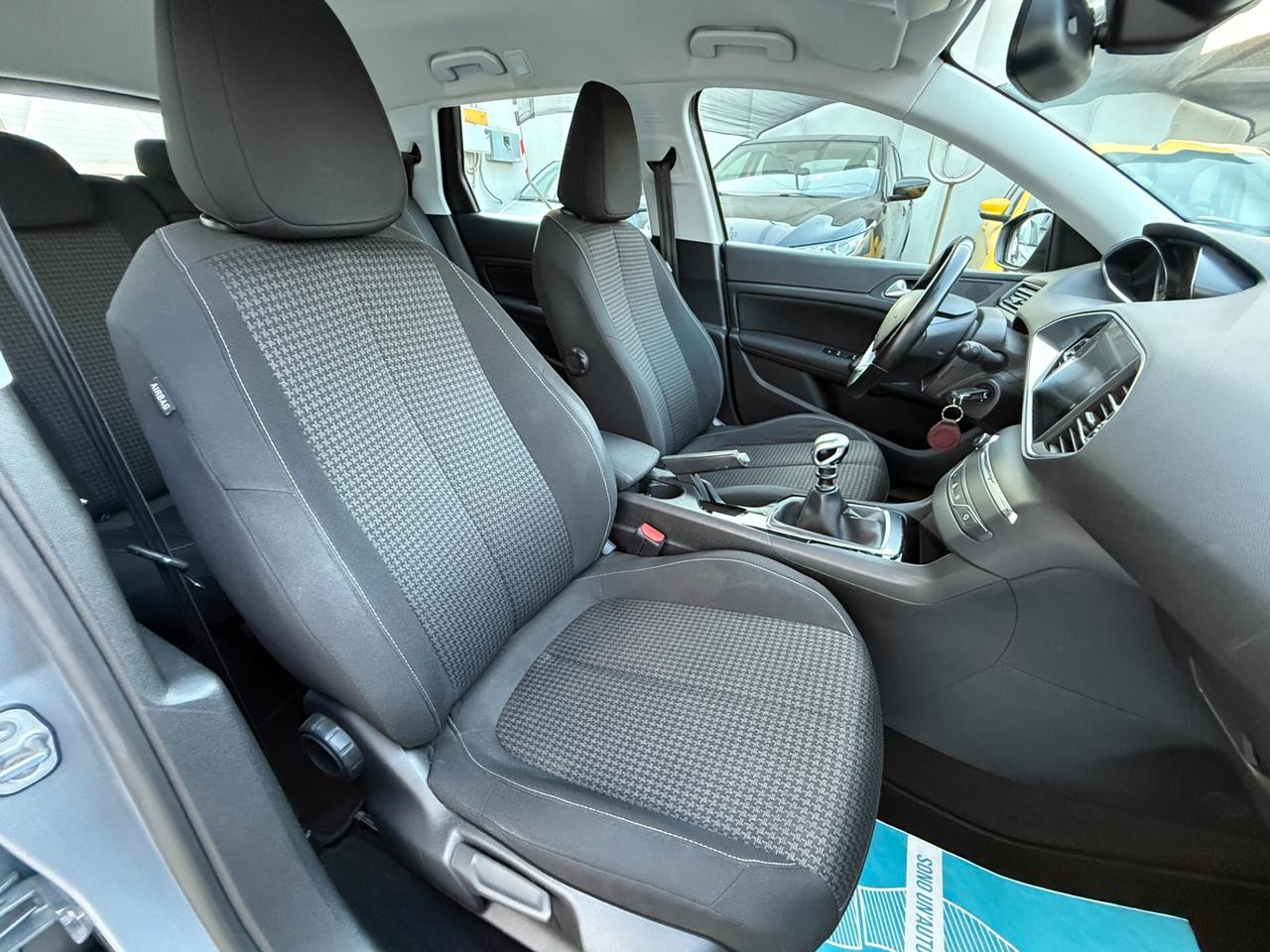Peugeot 308 BlueHDi 130 S&S SW Tech Edition - Navigatore