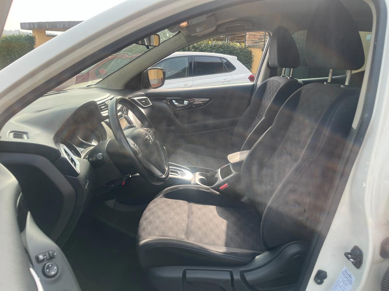 Nissan Qashqai 1.6 dCi X-Tronic 2WD Black Edition