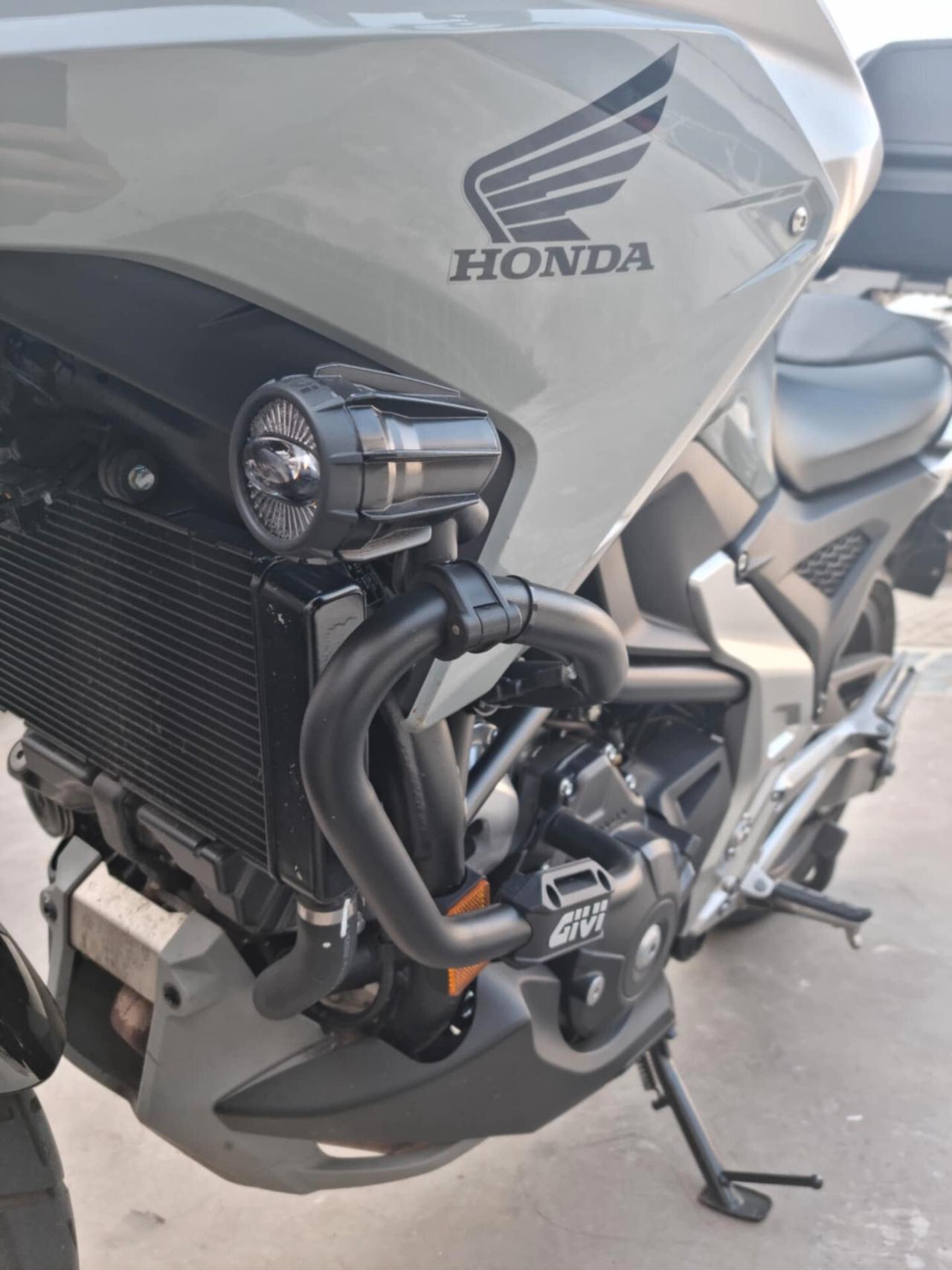 HONDA NC 750 X DCT URBAN - 2024 - 5000 KM