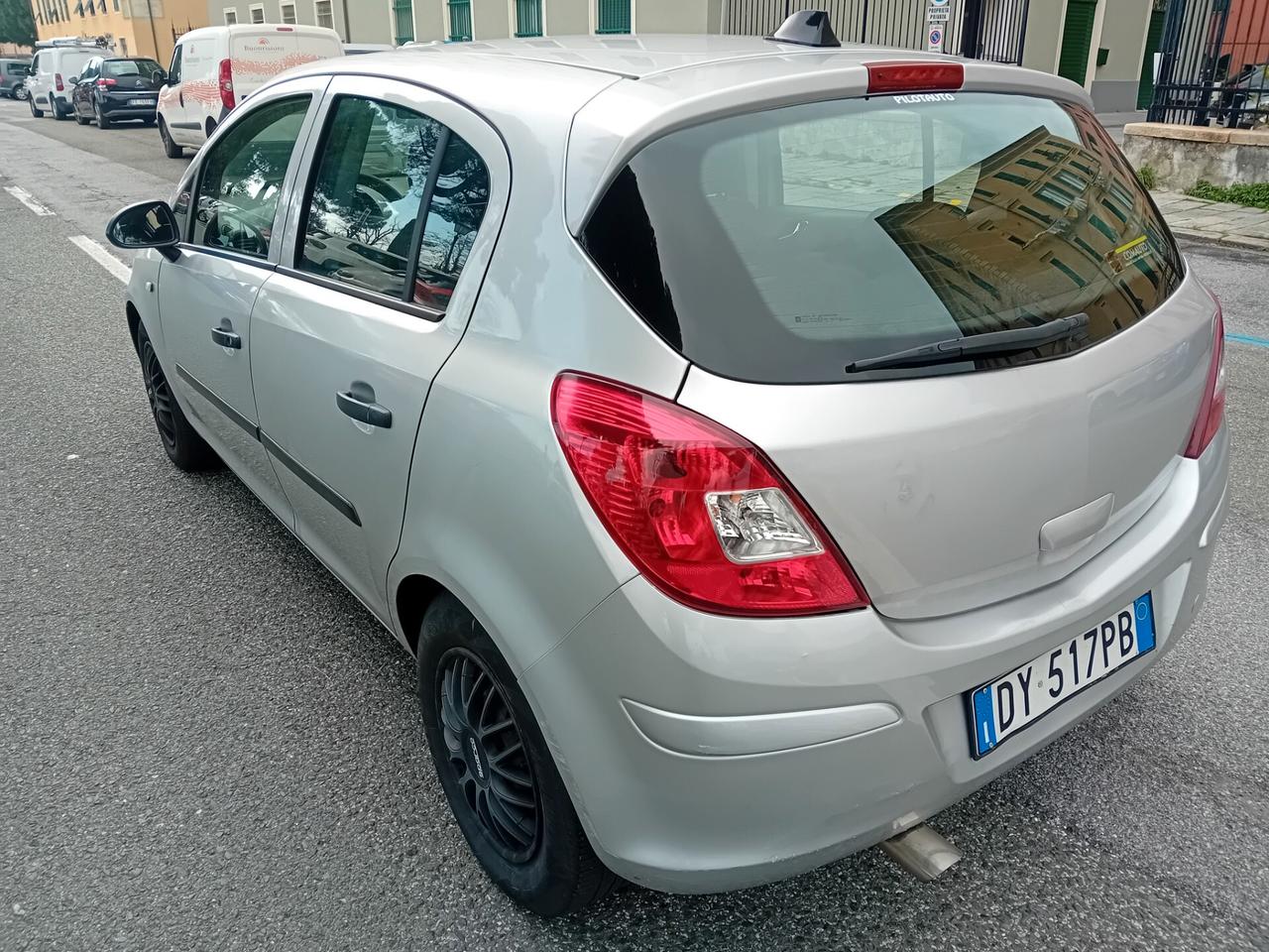 Opel Corsa 1.0 12V 5 porte Club