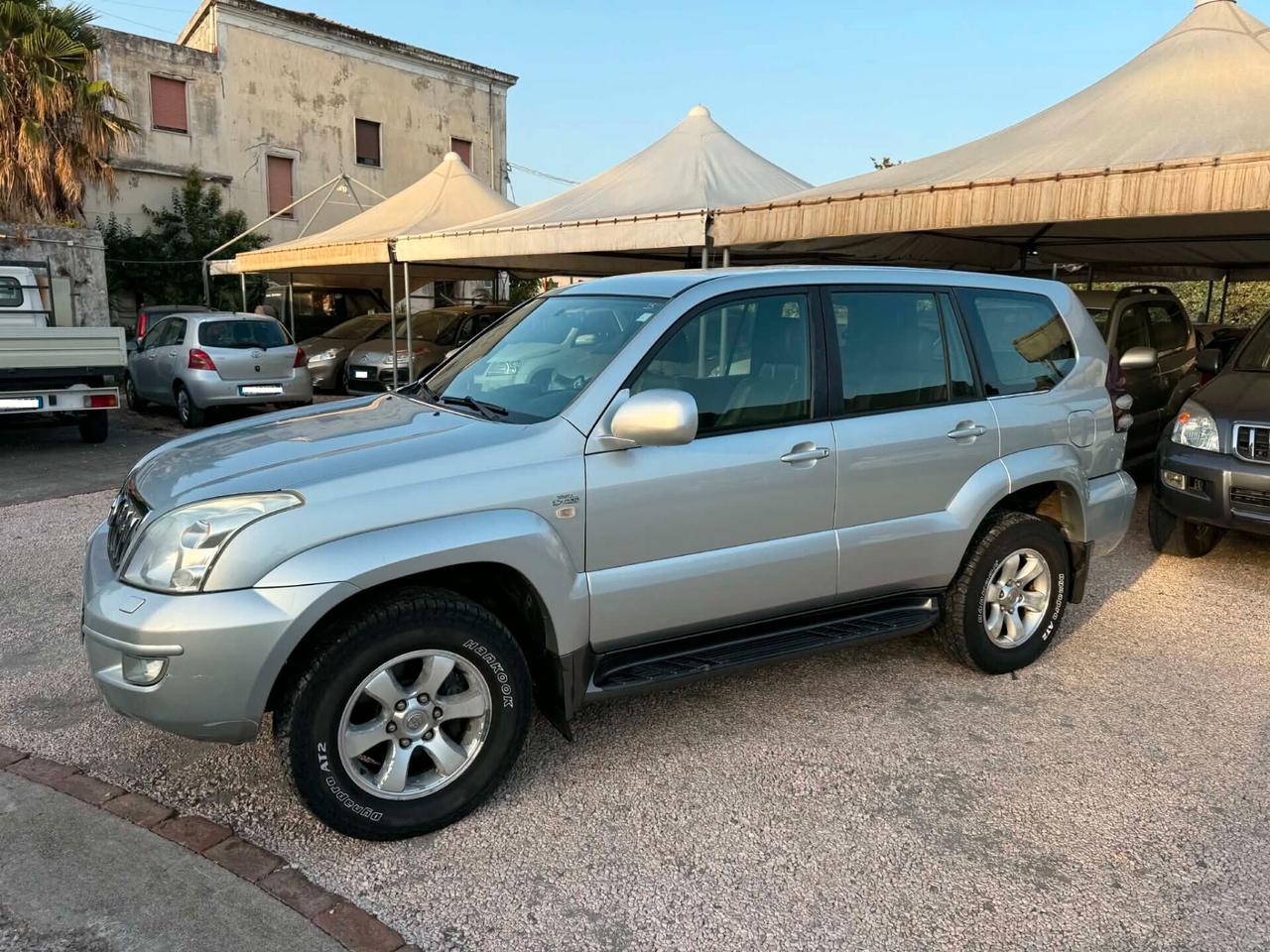 Toyota Land Cruiser 3.0 D-4D 16V cat 5 porte aut. 7 posti