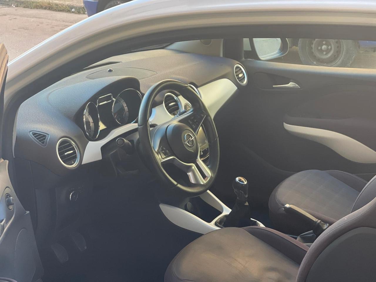 Opel Adam 1.4 87 CV GPL Tech Slam TETTO