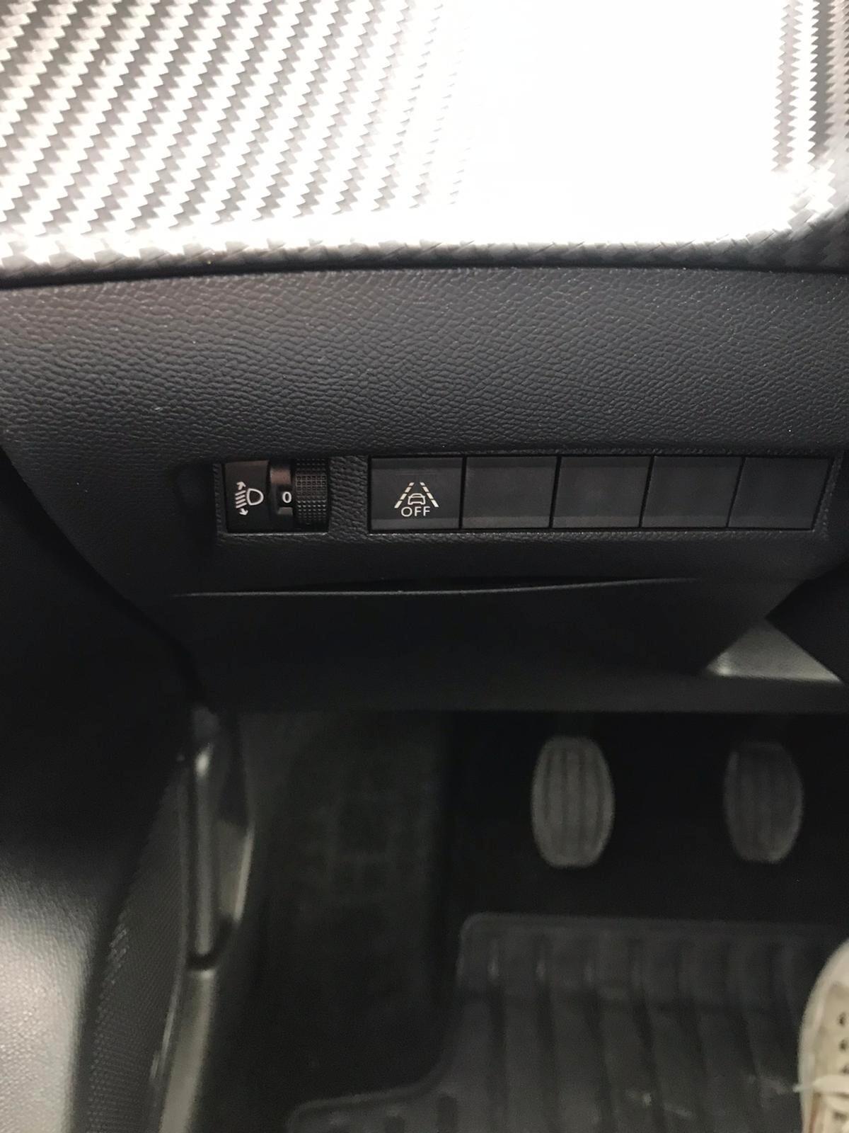 Peugeot 208 1.5 BlueHDi 100 cv Active