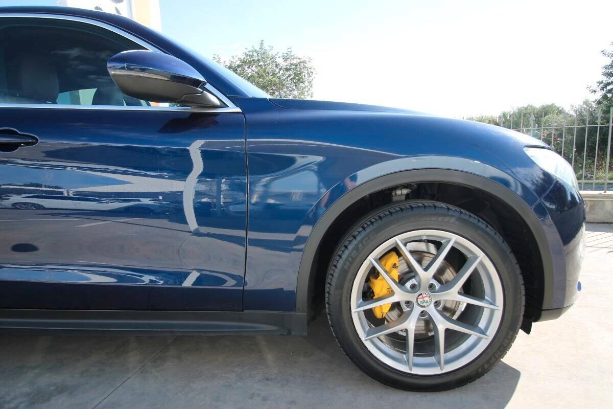 Alfa Romeo Stelvio 2.2 td 210 CV AT8 Q4 Executive