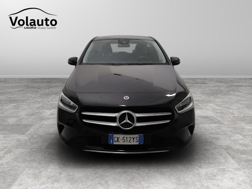 Mercedes-Benz Classe B - W247 2018 - B 180 d Sport auto