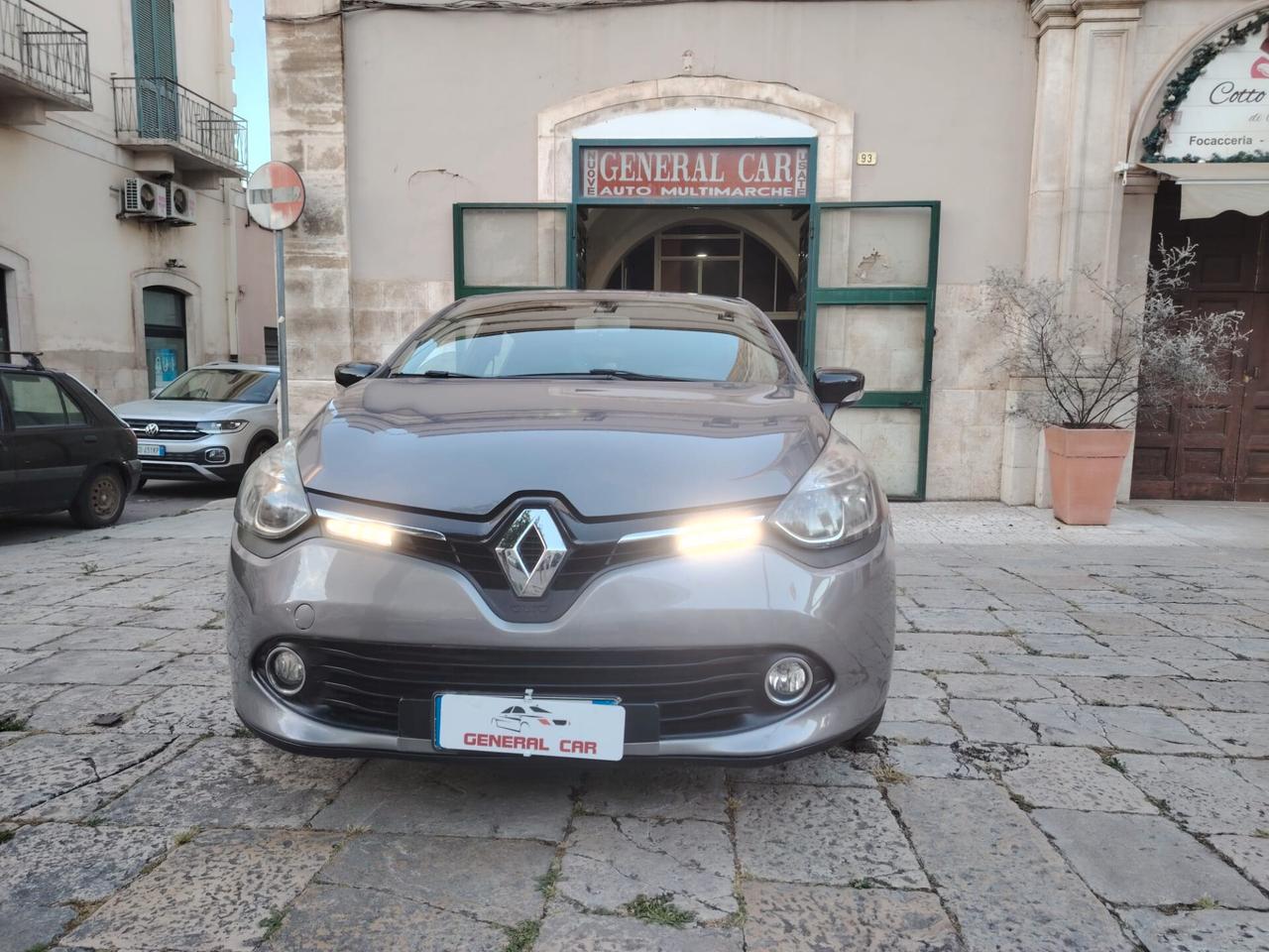 Renault Clio 1.5 dCi 8V 75CV 5 porte Wave