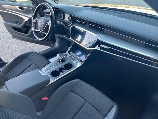Audi A6 Avant 40 2.0 TDI MHEV quattro ultra S tronic Design