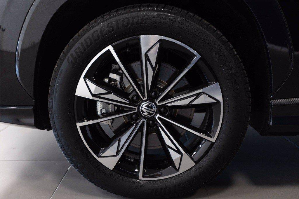 MG HS 1.5 hybrid+ Luxury auto del 2025