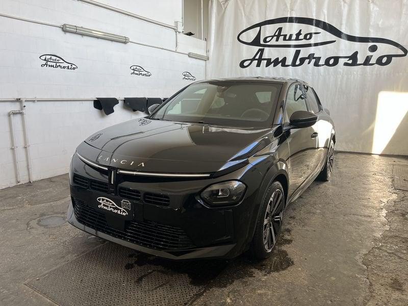Lancia Ypsilon Ypsilon Hybrid e-DCT LX TUA DA 249,00 EURO AL MESE