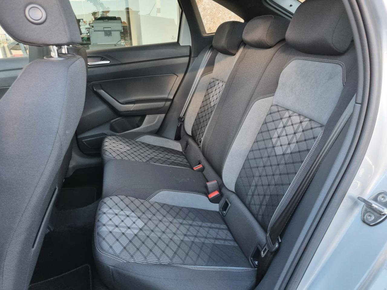 Volkswagen Taigo 1.0 TSI 115 CV R-Line