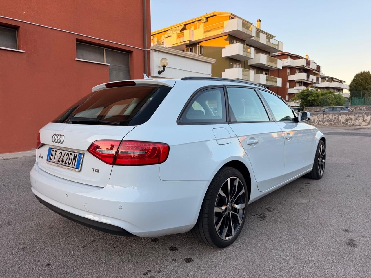 Audi A4 Avant 2.0 TDI 177CV Business Plus