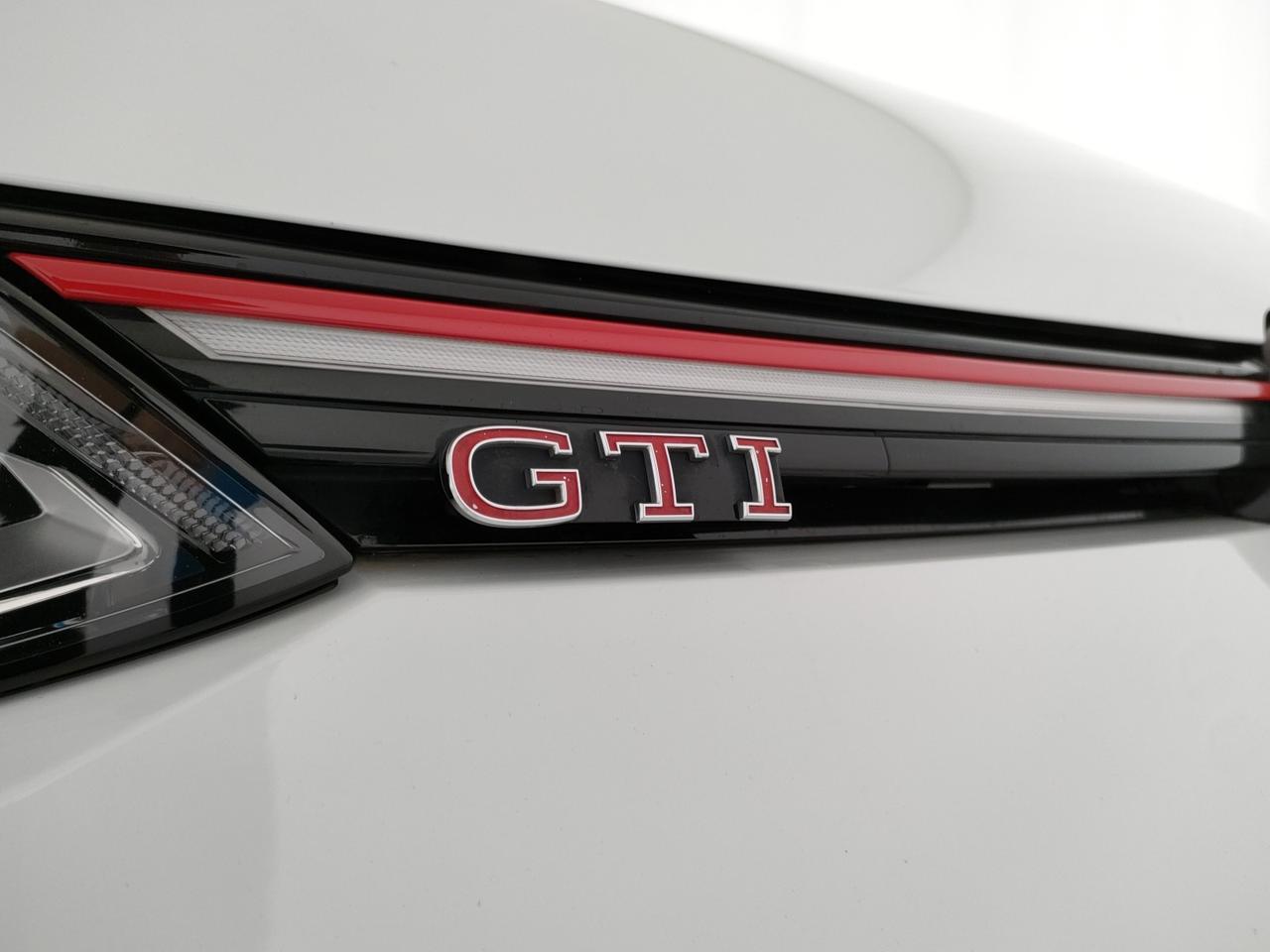Volkswagen Golf 2.0 tsi gti 245cv dsg
