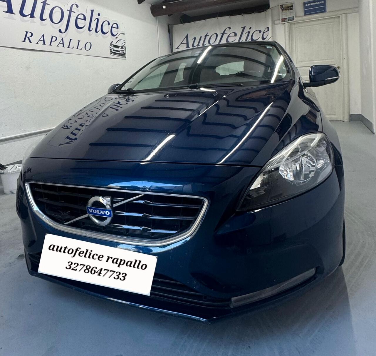 Volvo V40 D2 1.6 Summum