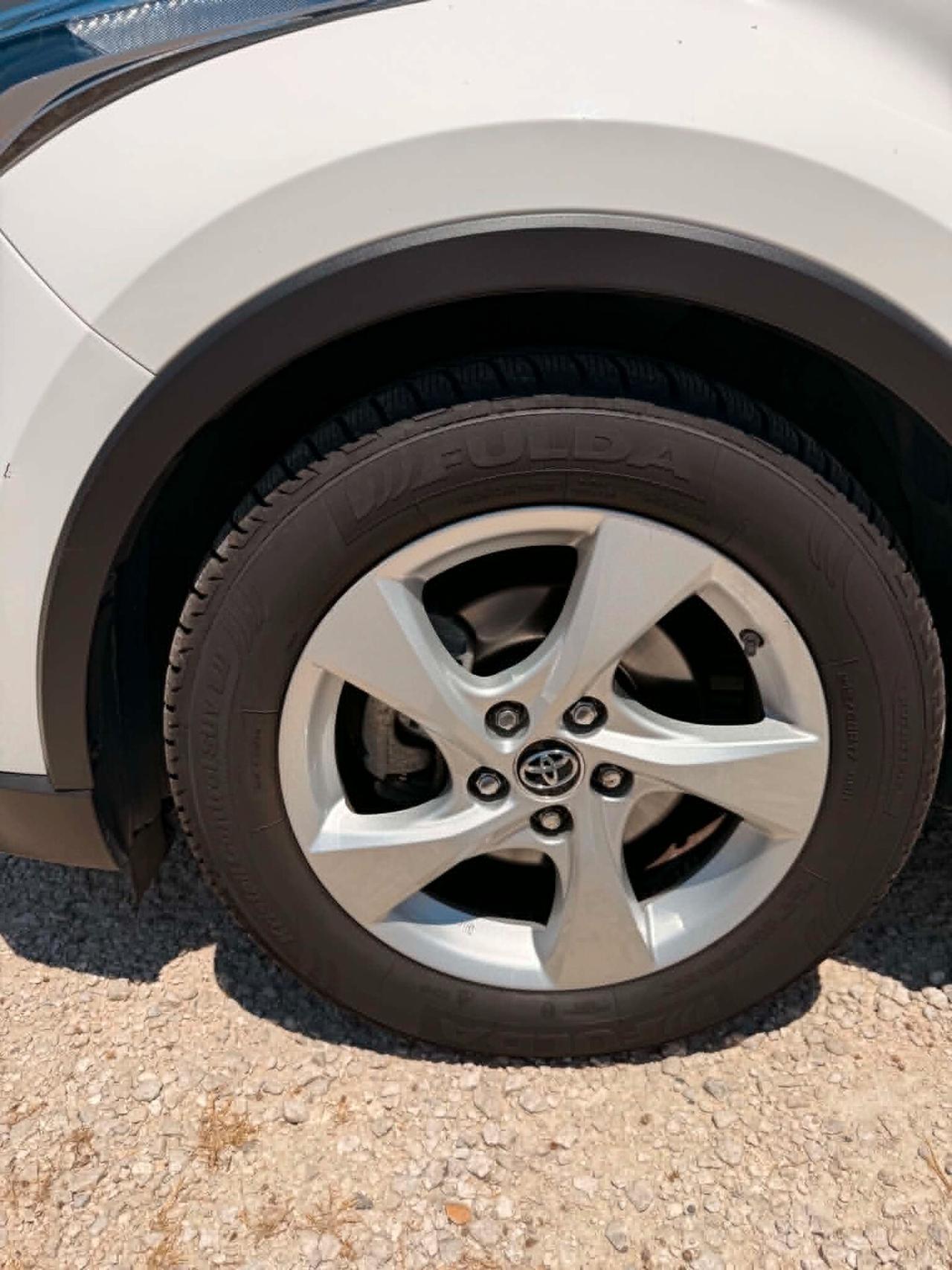 Toyota C-HR 1.8 Benz/Ibrida OK Neopatentato