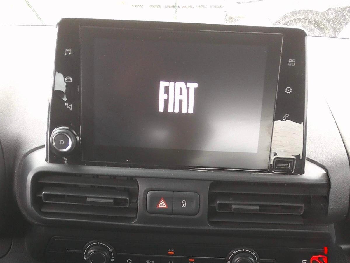 FIAT DOBLO' 1.5 AUTOCARRO 5 POSTI