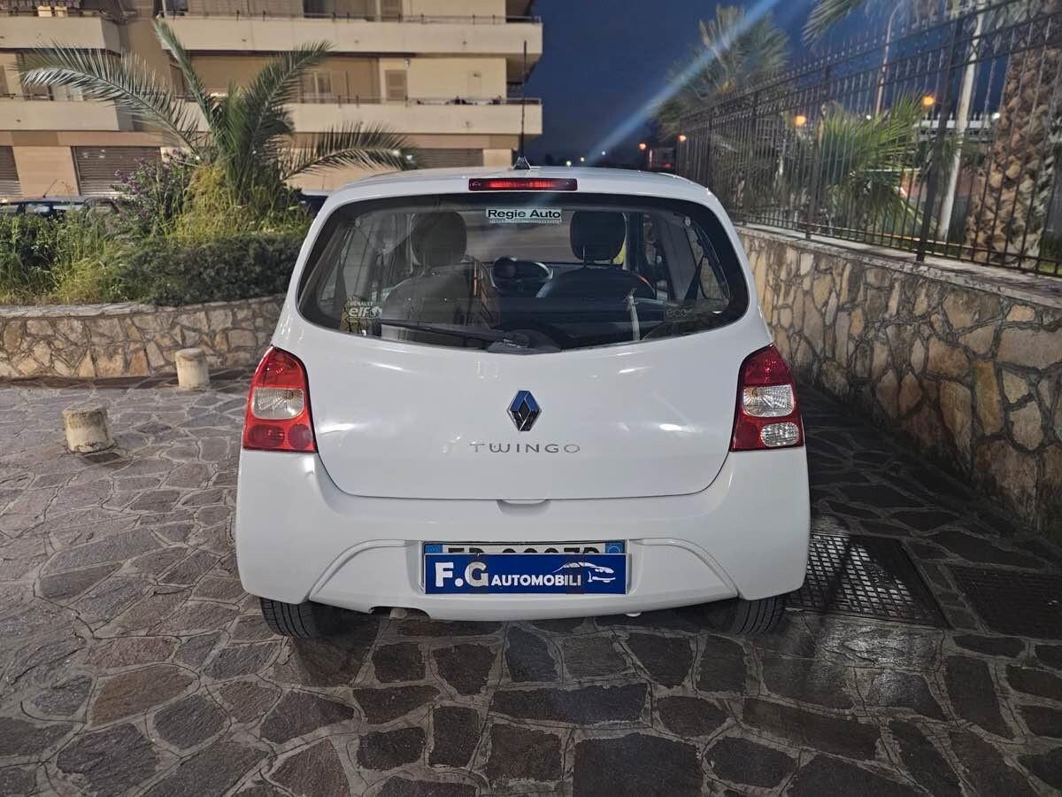 Renault Twingo 1.2 8V Dynamique