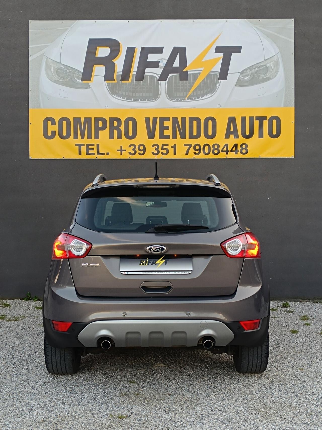 Ford Kuga 2.0 TDCI 4x4 Powershift Titanium