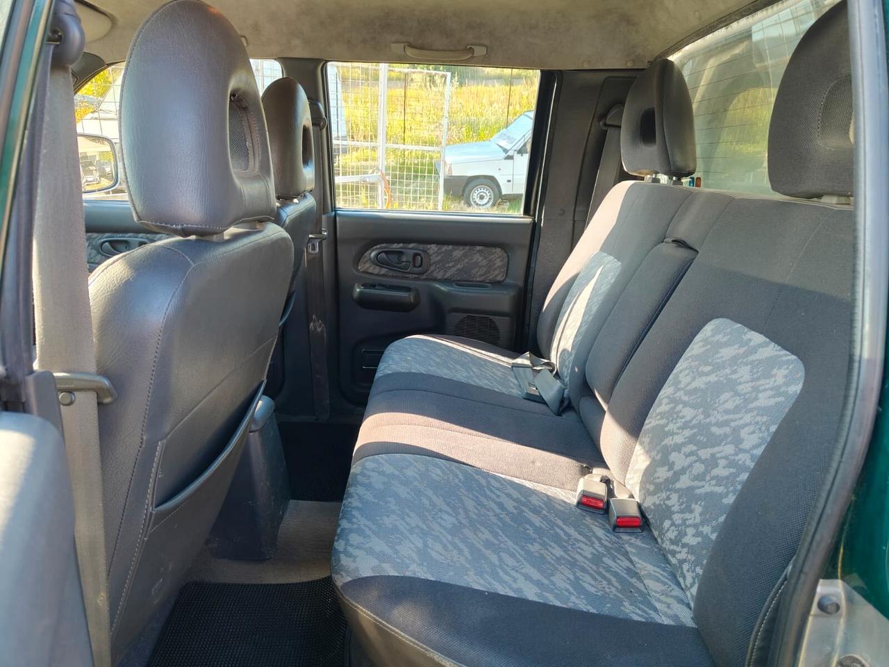 Mitsubishi L200 2.5 TDI 4WD Double Cab Pup. GLS T.