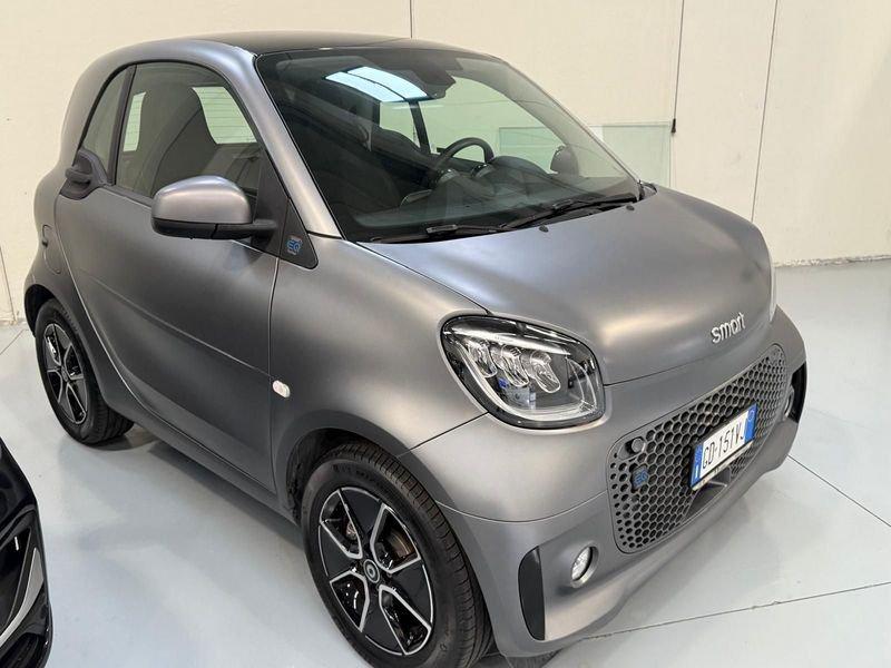 smart fortwo EQ Passion