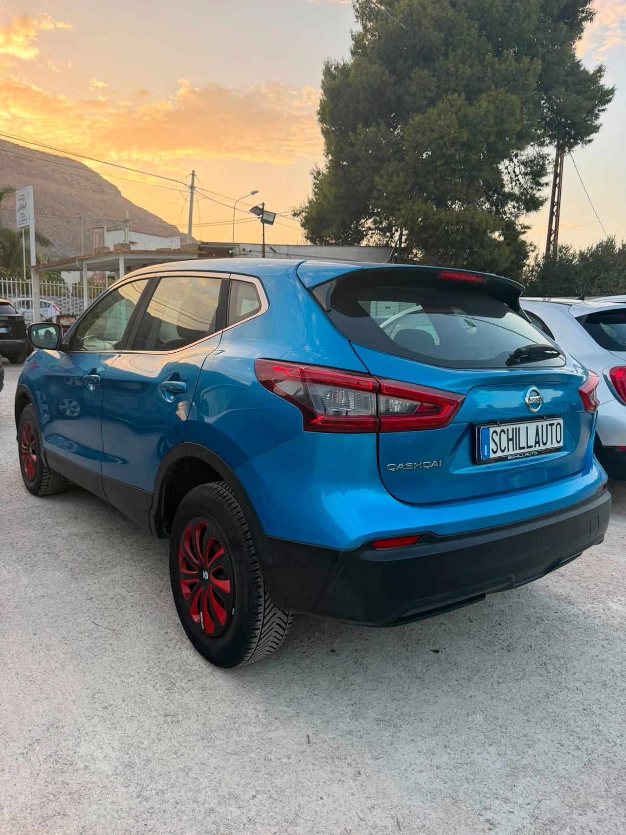 Nissan Qashqai 1.3 DIG-T 140 CV Business