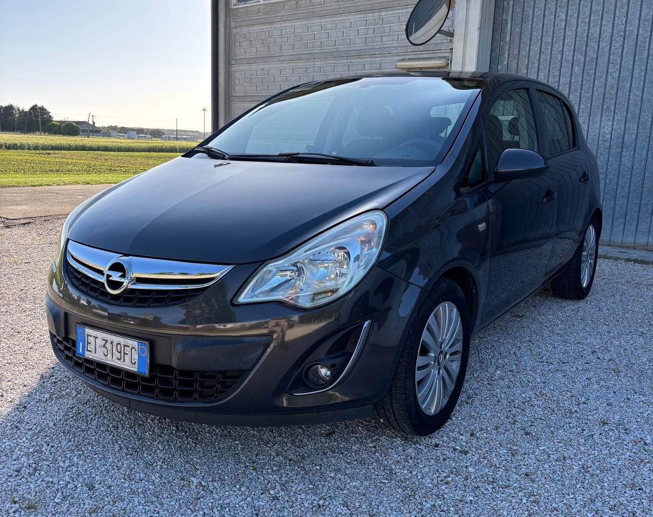 Opel Corsa 1.2 85CV 5 porte GPL-TECH Edition