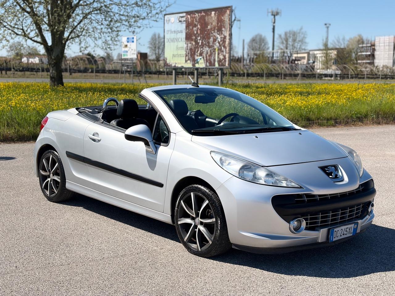 Peugeot 207 1.6 THP 150CV CC Féline cabrio