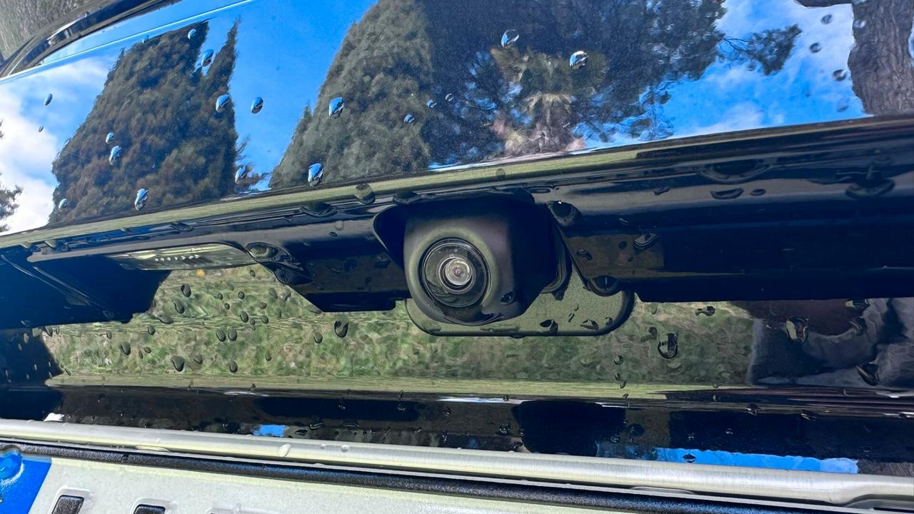 Toyota C-HR 1.8 HV Active 2024 solo 5.500KM PERFETTA leggi testo