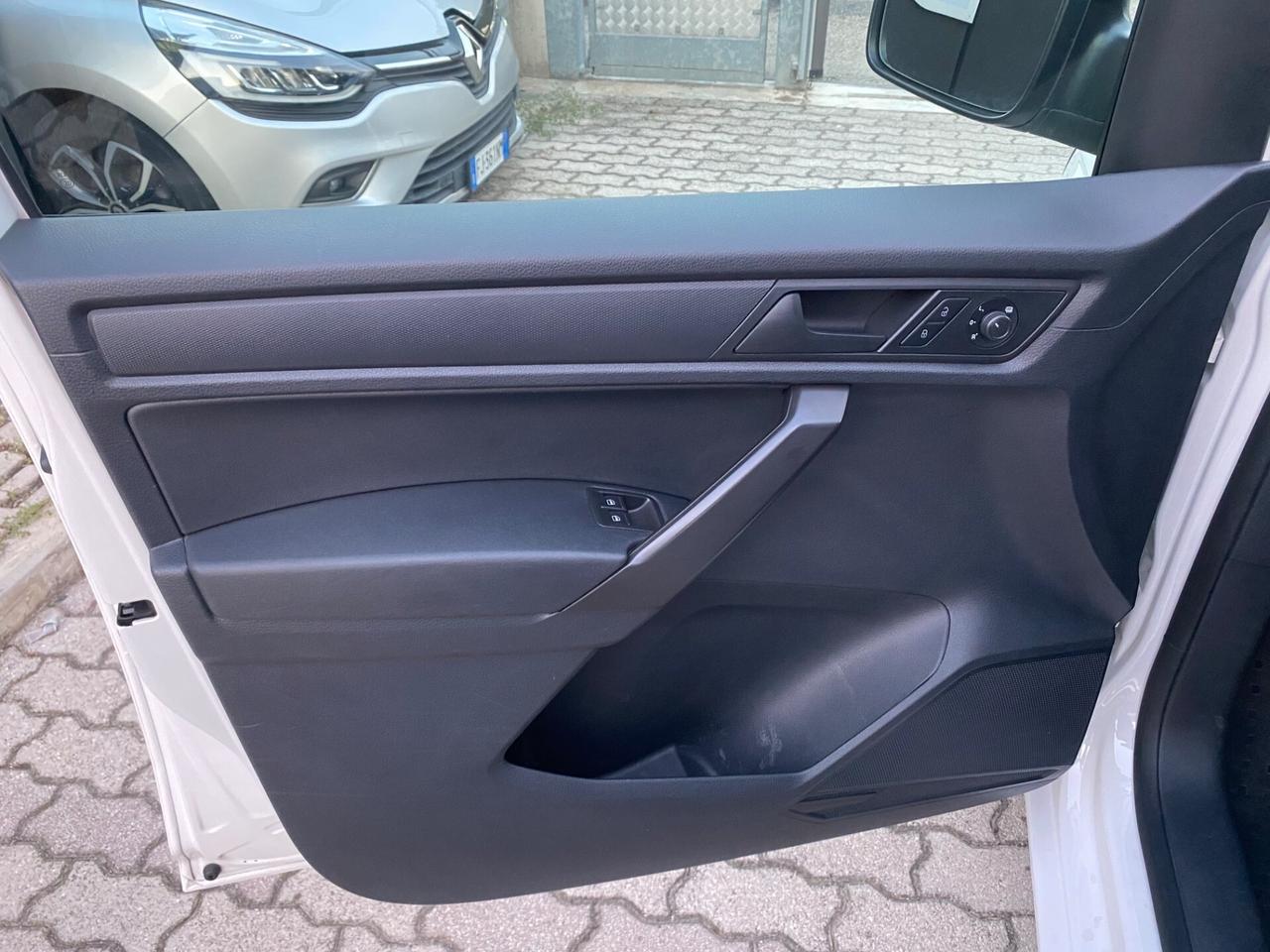 Volkswagen Caddy 1.4 TGI Trendline Maxi